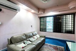 International Plaza (D2), Apartment #557823611